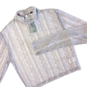 Lavender Floral Lace Long Sleeve Button Keyhole Sheer Cropped Top